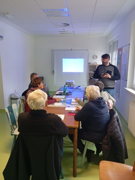 Uporaba pametnega telefona 1